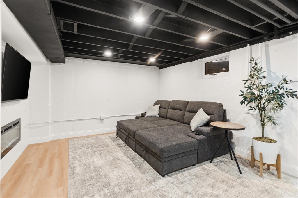 49 Pierce Road, Unit 49 Watertown, MA 02472 - Photo 24 of 28