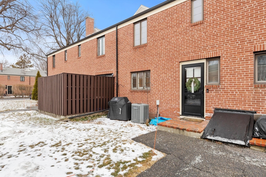 49 Pierce Road, Unit 49 Watertown, MA 02472 - Photo 25 of 28