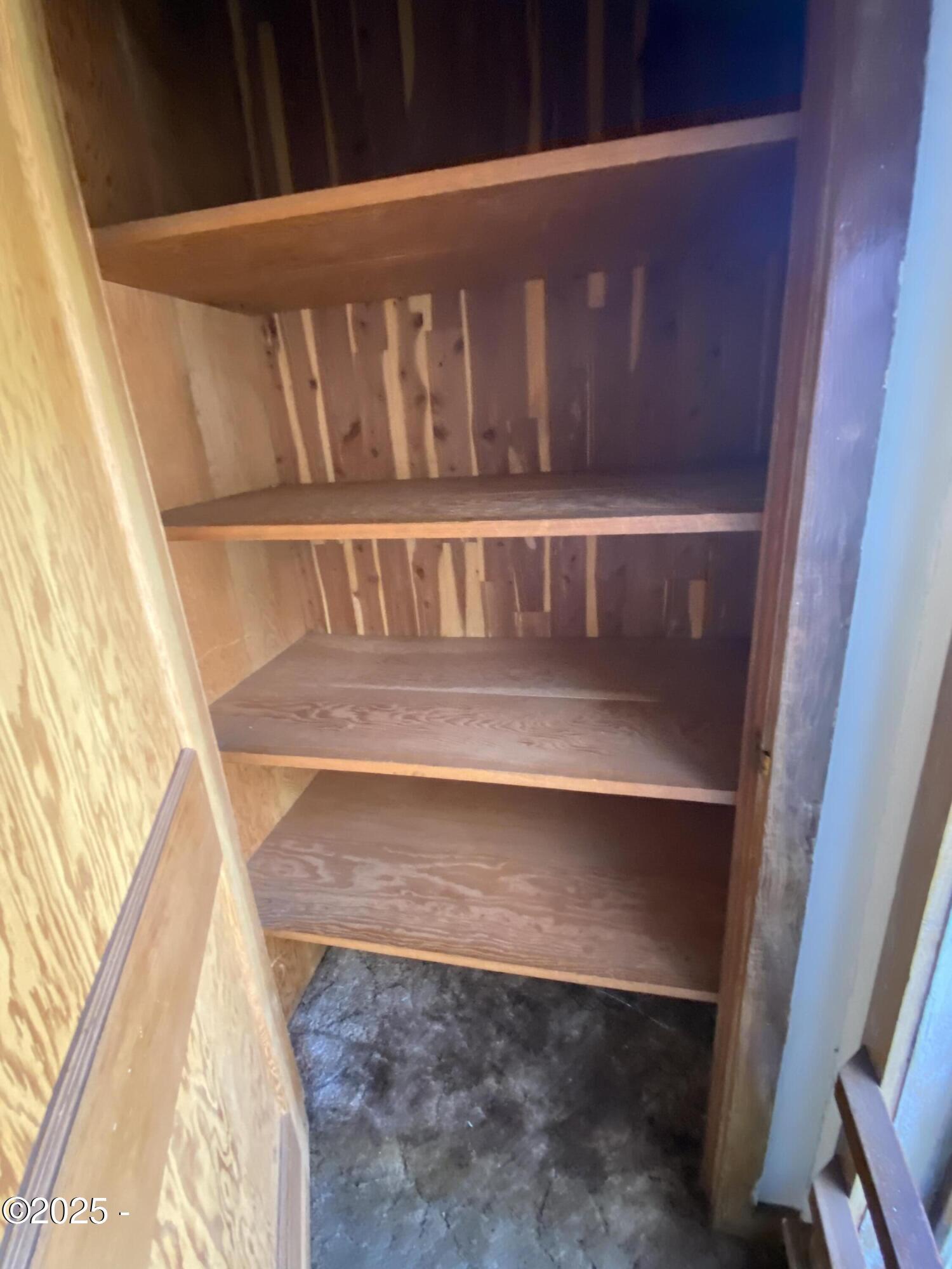 811 Southeast 7th Street Toledo, OR 97391 - Photo 31 of 36 Hall closet upstairs