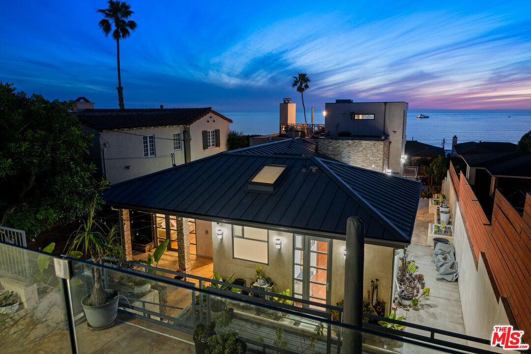 7350 Rindge Avenue Playa del Rey, CA 90293 - Photo 47 of 55 a view of a balcony with chairs