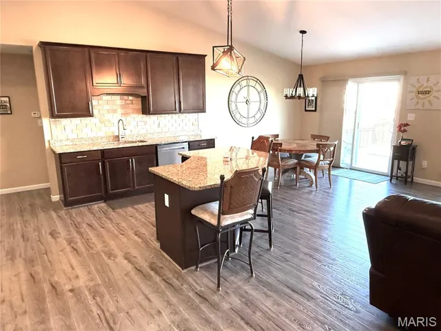 $430,000 | 3513 Brookside Crossing Drive, St. Charles, MO 63301