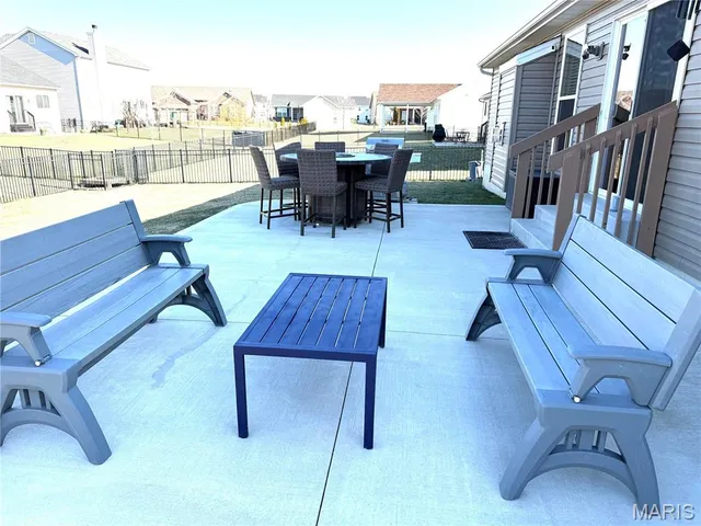 $430,000 | 3513 Brookside Crossing Drive, St. Charles, MO 63301