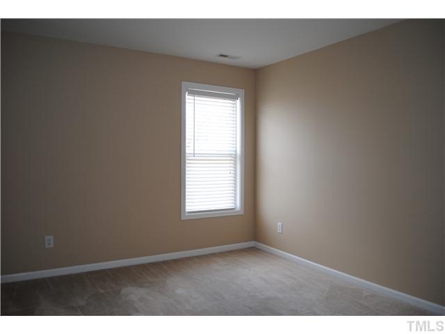 3983 Cane Garden Drive Raleigh, NC 27610 - Photo 10 of 12 Gallery Image 10