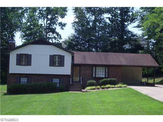 3612 Castleton Road Greensboro, NC 27406 - Photo 1 of 13 Exterior Front.