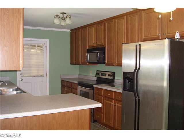 3612 Castleton Road Greensboro, NC 27406 - Photo 4 of 13 Kitchen.