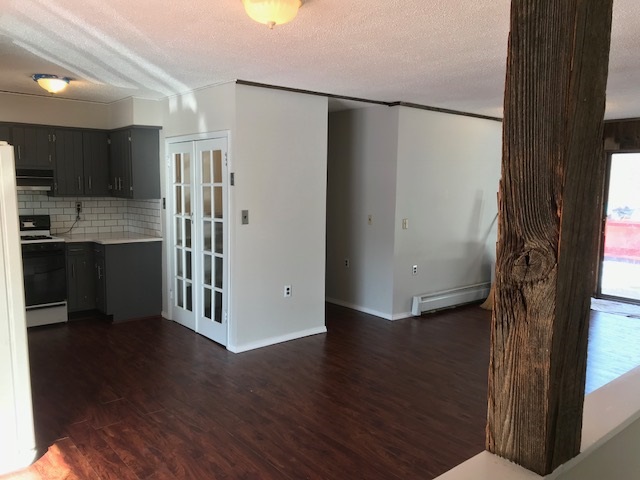 4195 Holiday Road Traverse City, MI 49686 - Photo 15 of 27 1842429-15.JPG