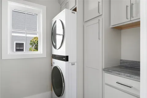 $739,000 | 873 Hope Street, Providence, RI 02906