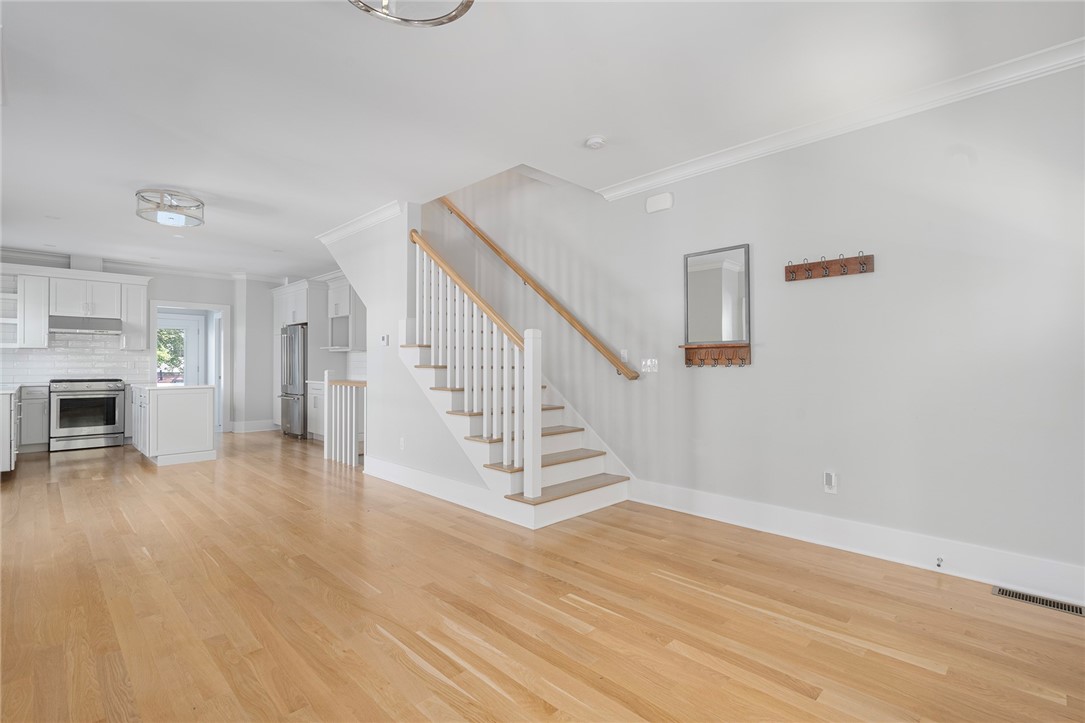 873 Hope Street Providence, RI 02906 - Photo 8 of 42