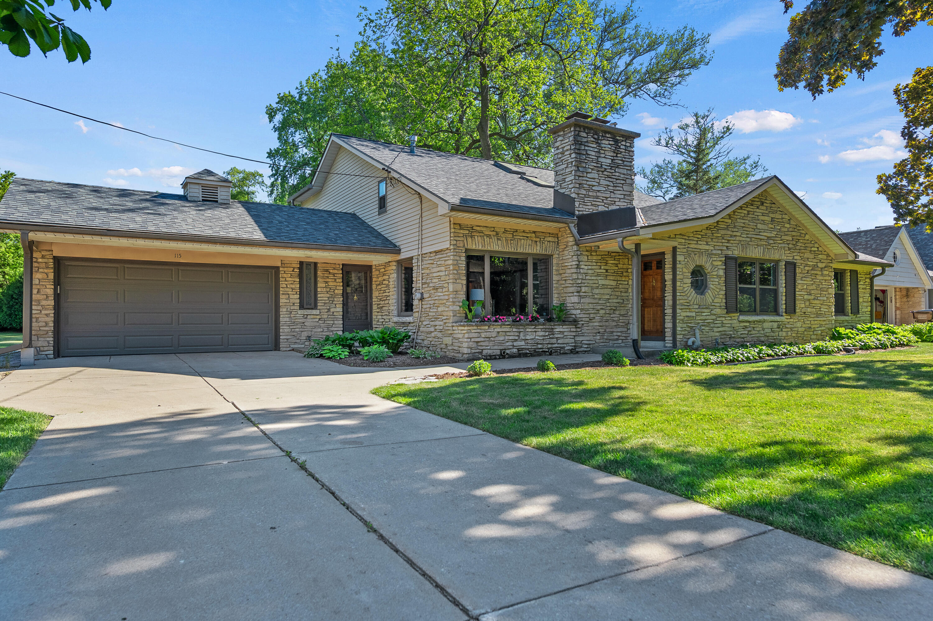 115 West Green Tree Road Glendale, WI 53217 - Photo 2 of 56 Front of House