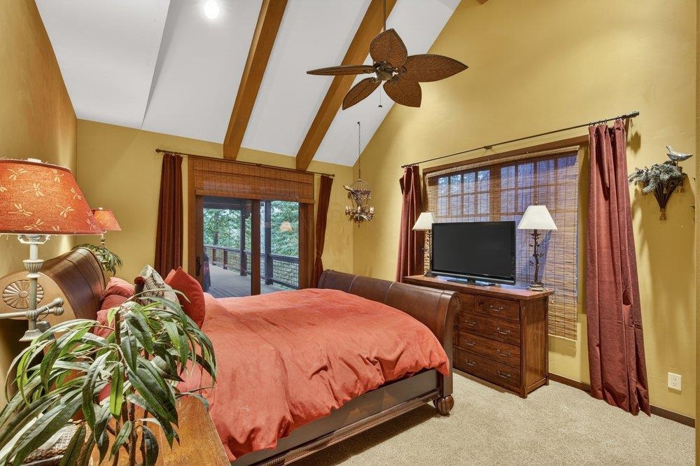 12824 Muhlebach Way Truckee, CA 96161 - Photo 18 of 28