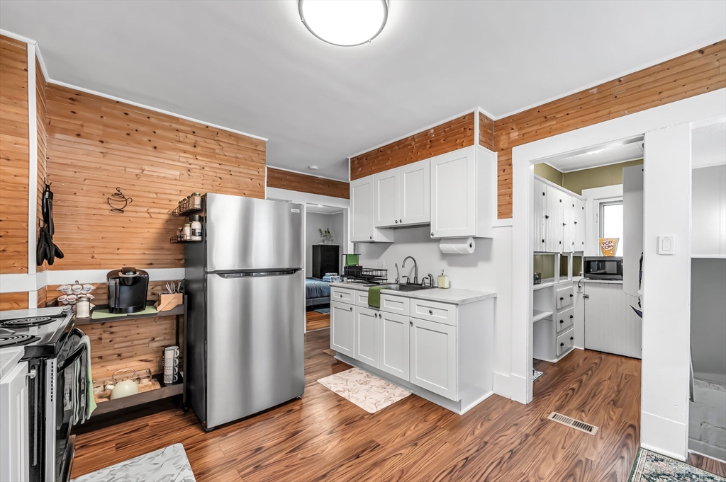 1451 Bay Street Springfield, MA 01109 - Photo 23 of 41 Gallery Image 23