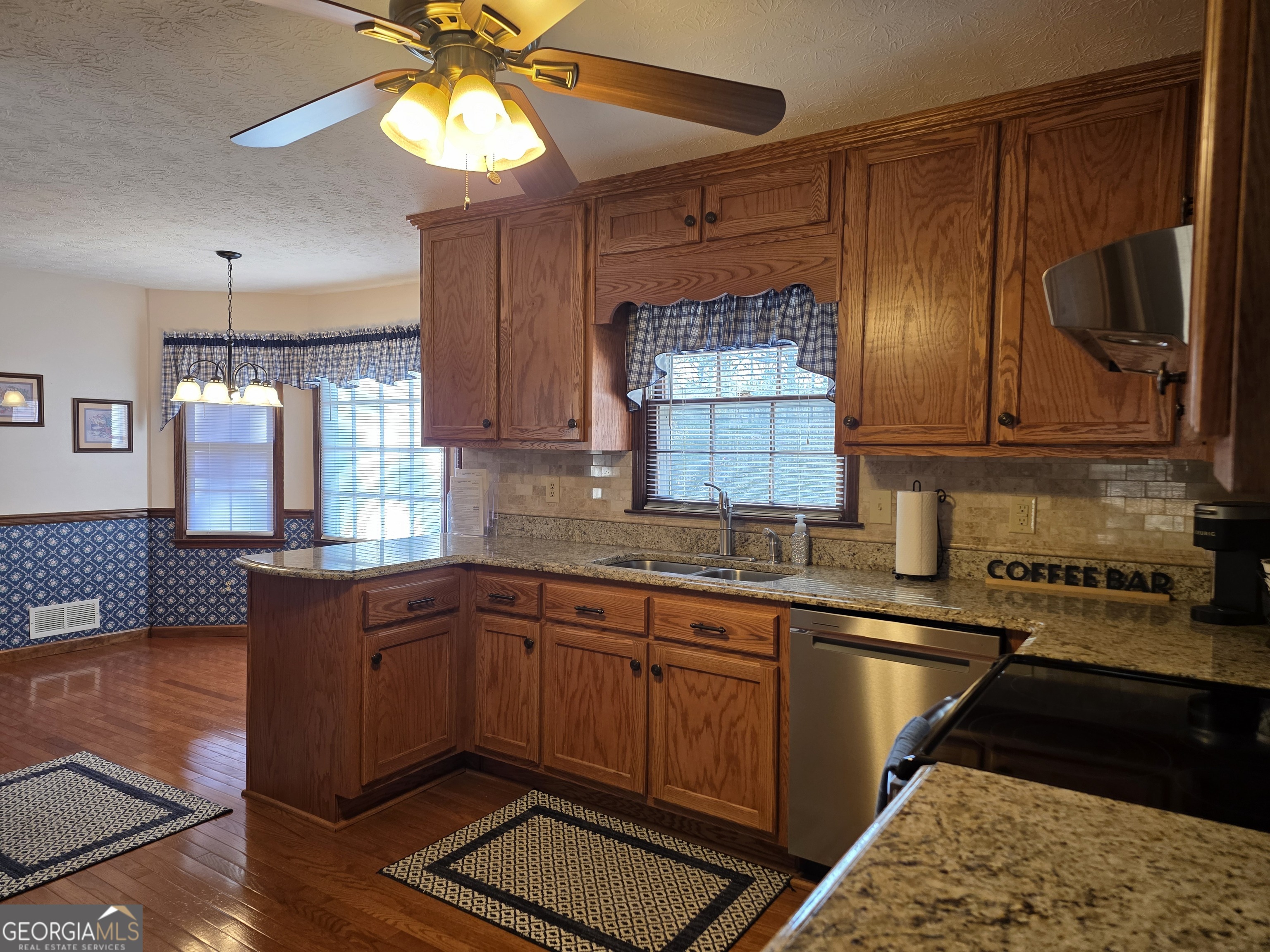 183 Inman Road Fayetteville, GA 30215 - Photo 23 of 64
