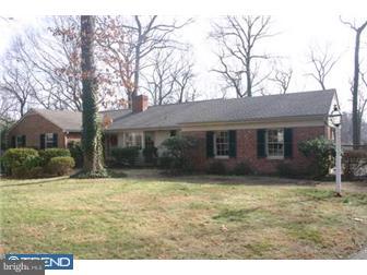 54 Kynlyn Road Radnor, PA 19087 - Photo 1 of 8 Exterior Front