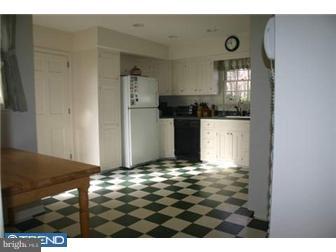 54 Kynlyn Road Radnor, PA 19087 - Photo 2 of 8 Kitchen