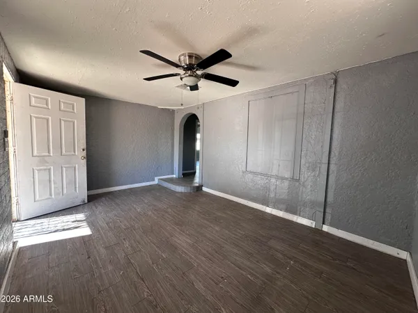 $119,900 | 352 West Roosevelt Avenue, Coolidge, AZ 85128