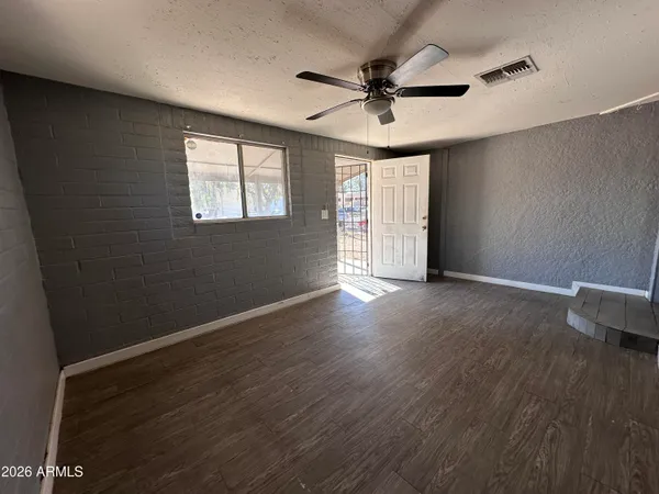 $119,900 | 352 West Roosevelt Avenue, Coolidge, AZ 85128