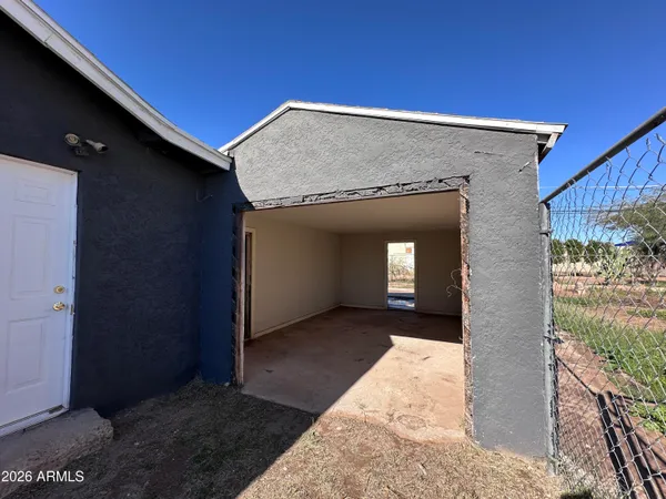 $119,900 | 352 West Roosevelt Avenue, Coolidge, AZ 85128