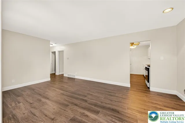 $339,900 | 4315 Embur Terrace, Easton, PA 18045