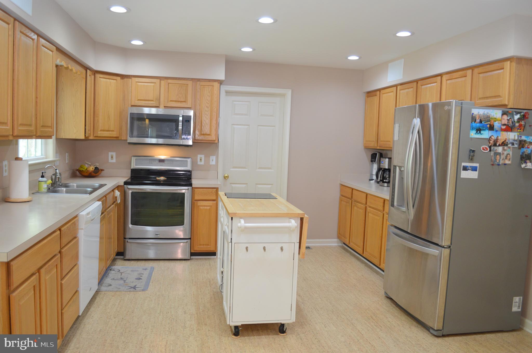 26610 Quantico Creek Road Hebron, MD 21830 - Photo 20 of 56 KITCHEN