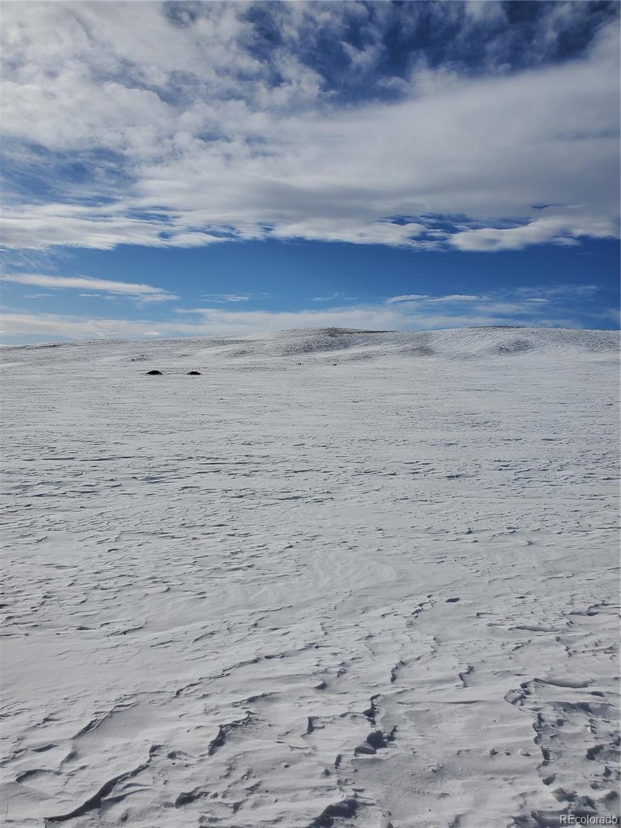 401 Link Road Como, CO 80432 - Photo 4 of 12 a view of a room