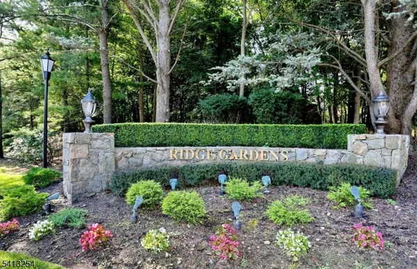 $459,000 | 302 Mark Twain Way, Mahwah, NJ 07430