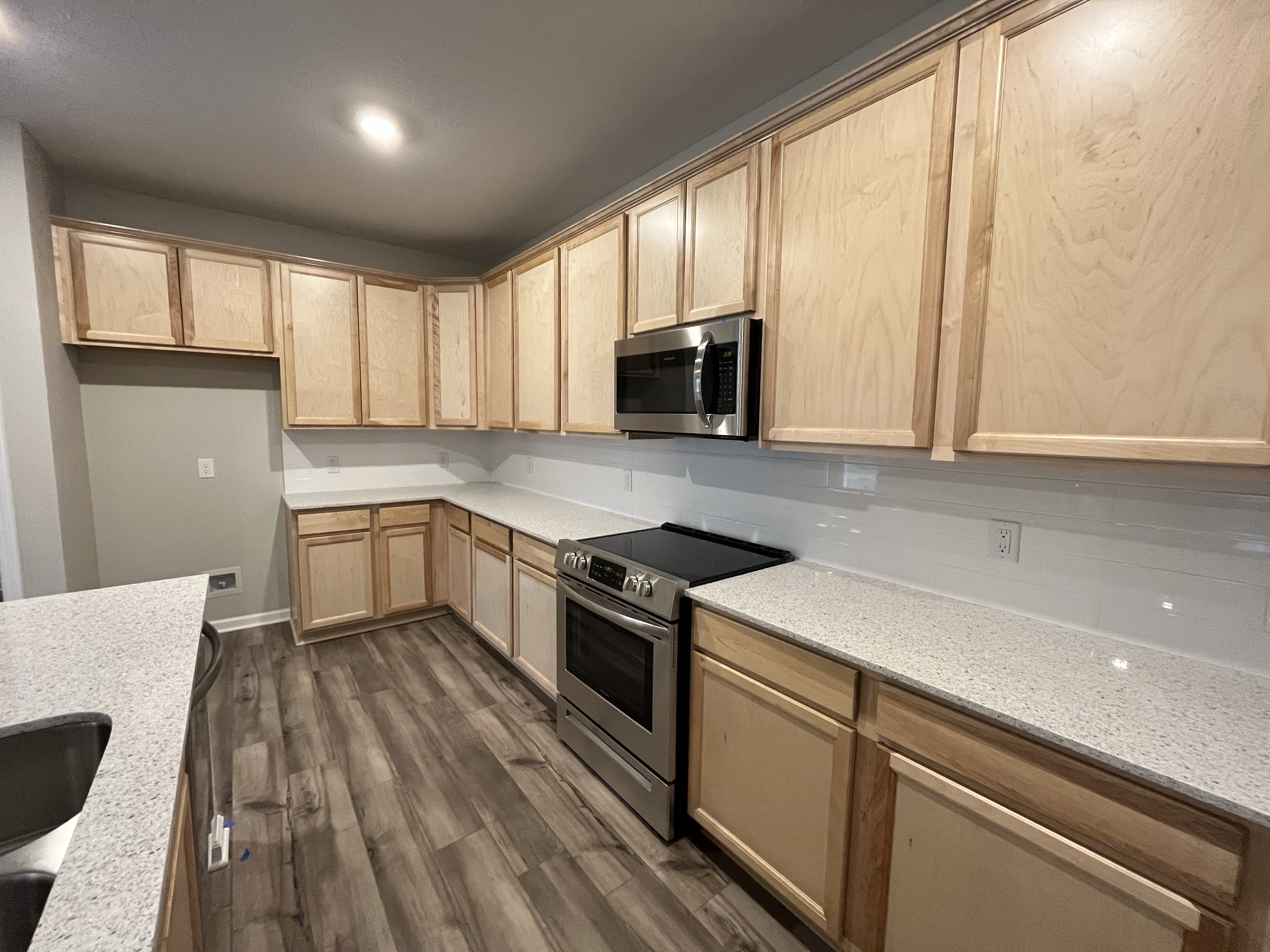 8360 Hulton Road Pendleton, IN 46064 - Photo 3 of 4