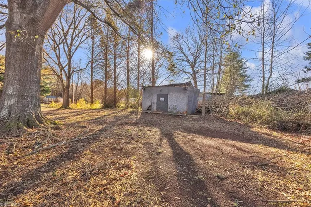 $129,000 | 4179 Deerfield Drive, Maiden, NC 28650