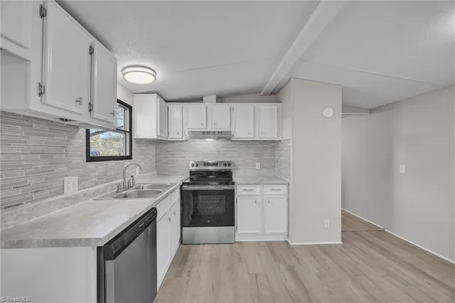 $129,000 | 4179 Deerfield Drive, Maiden, NC 28650