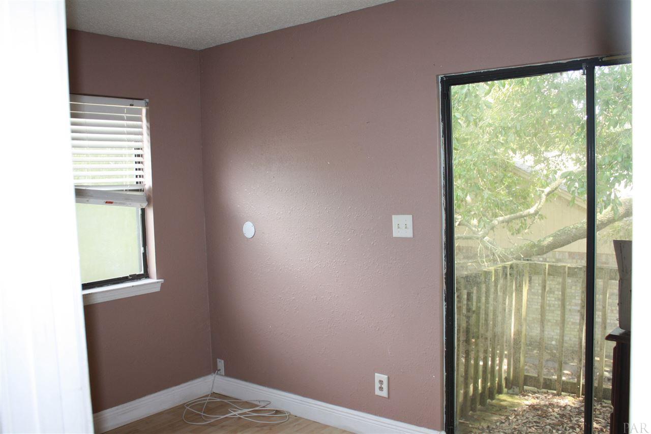 1503 Rivers Street Pensacola, FL 32514 - Photo 10 of 43 Gallery Image 10