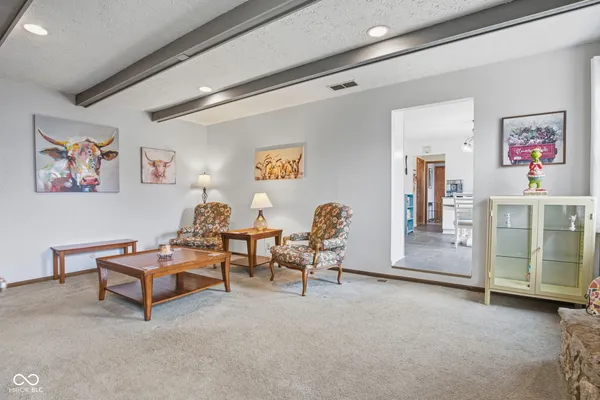 $325,000 | 7110 West Meadows Lane, Greenfield, IN 46140