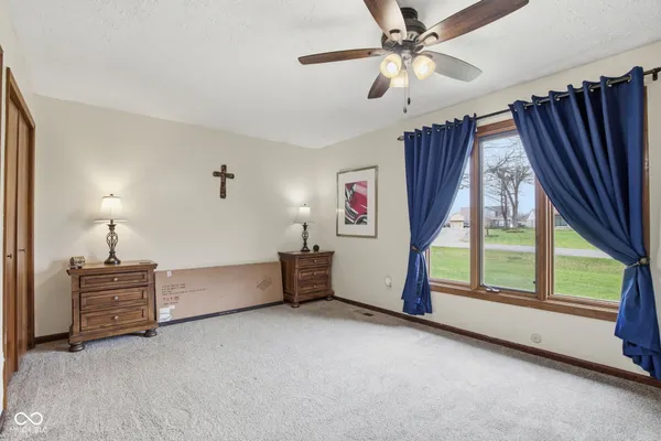 $325,000 | 7110 West Meadows Lane, Greenfield, IN 46140