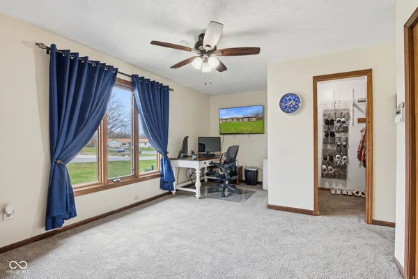 $325,000 | 7110 West Meadows Lane, Greenfield, IN 46140