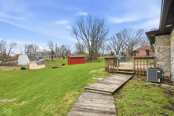 $325,000 | 7110 West Meadows Lane, Greenfield, IN 46140