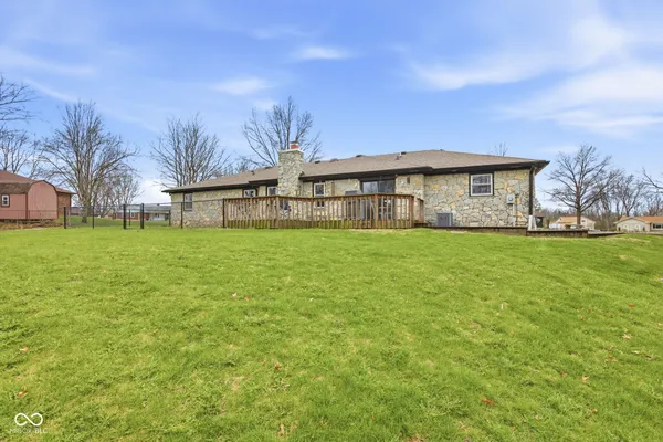 $325,000 | 7110 West Meadows Lane, Greenfield, IN 46140