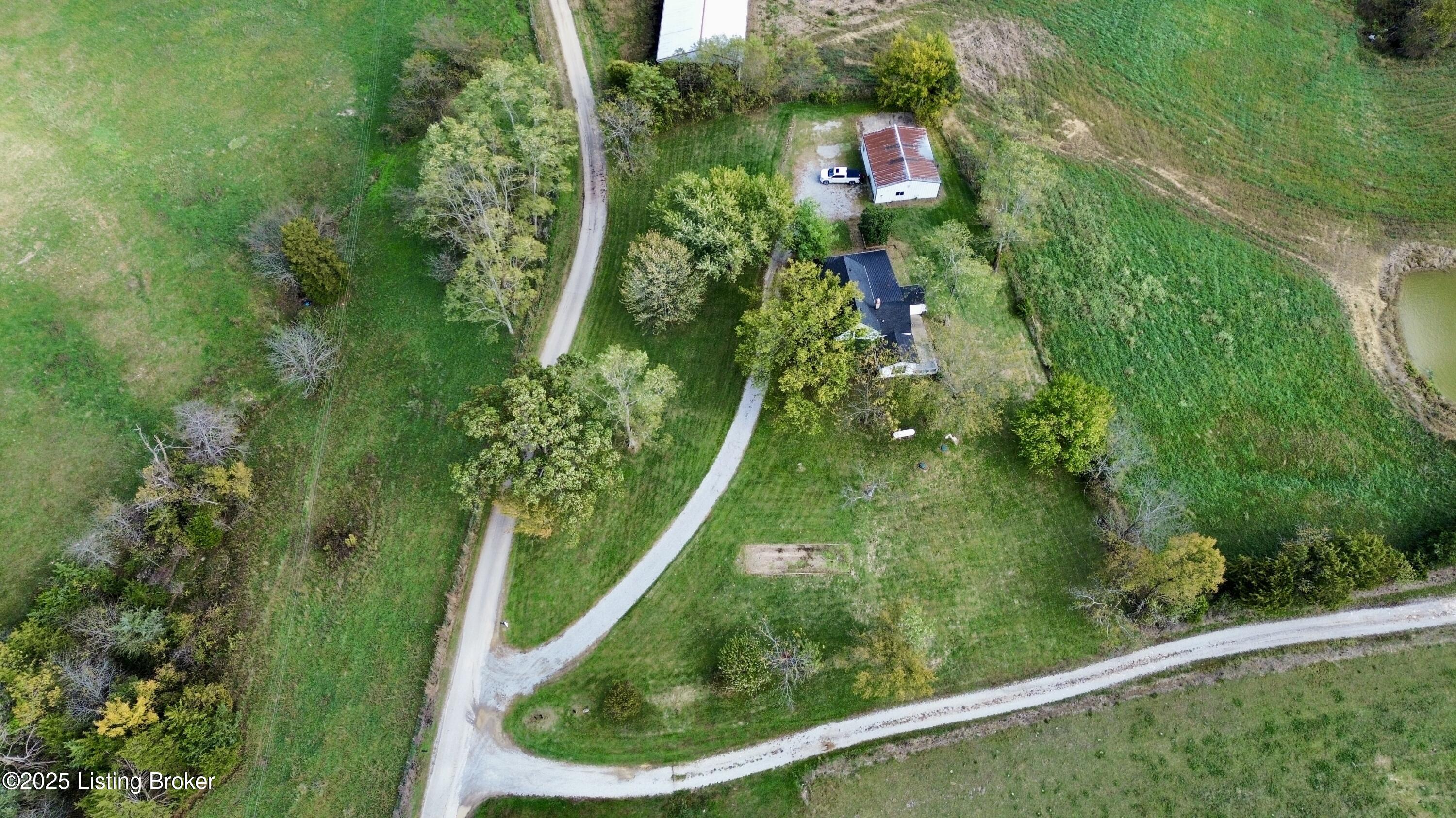 2287 Old Elizabethtown Road Springfield, KY 40069 - Photo 53 of 55 dji_fly_20251031_151226_73_1761937572735