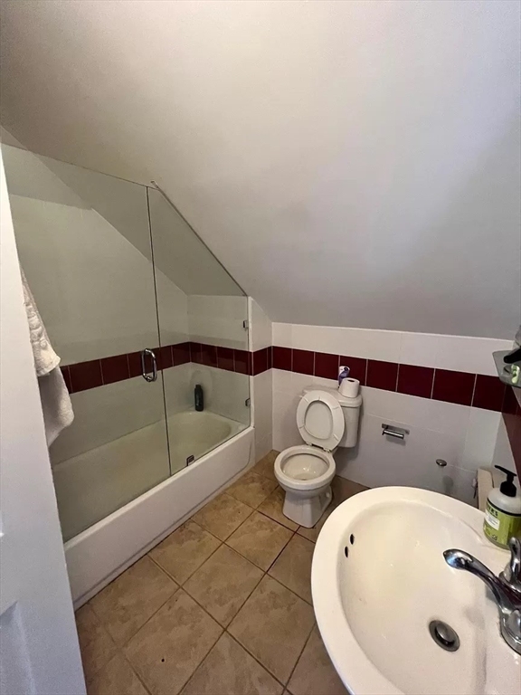 20 Kenton Road, Unit 4 Boston, MA 02130 - Photo 11 of 13