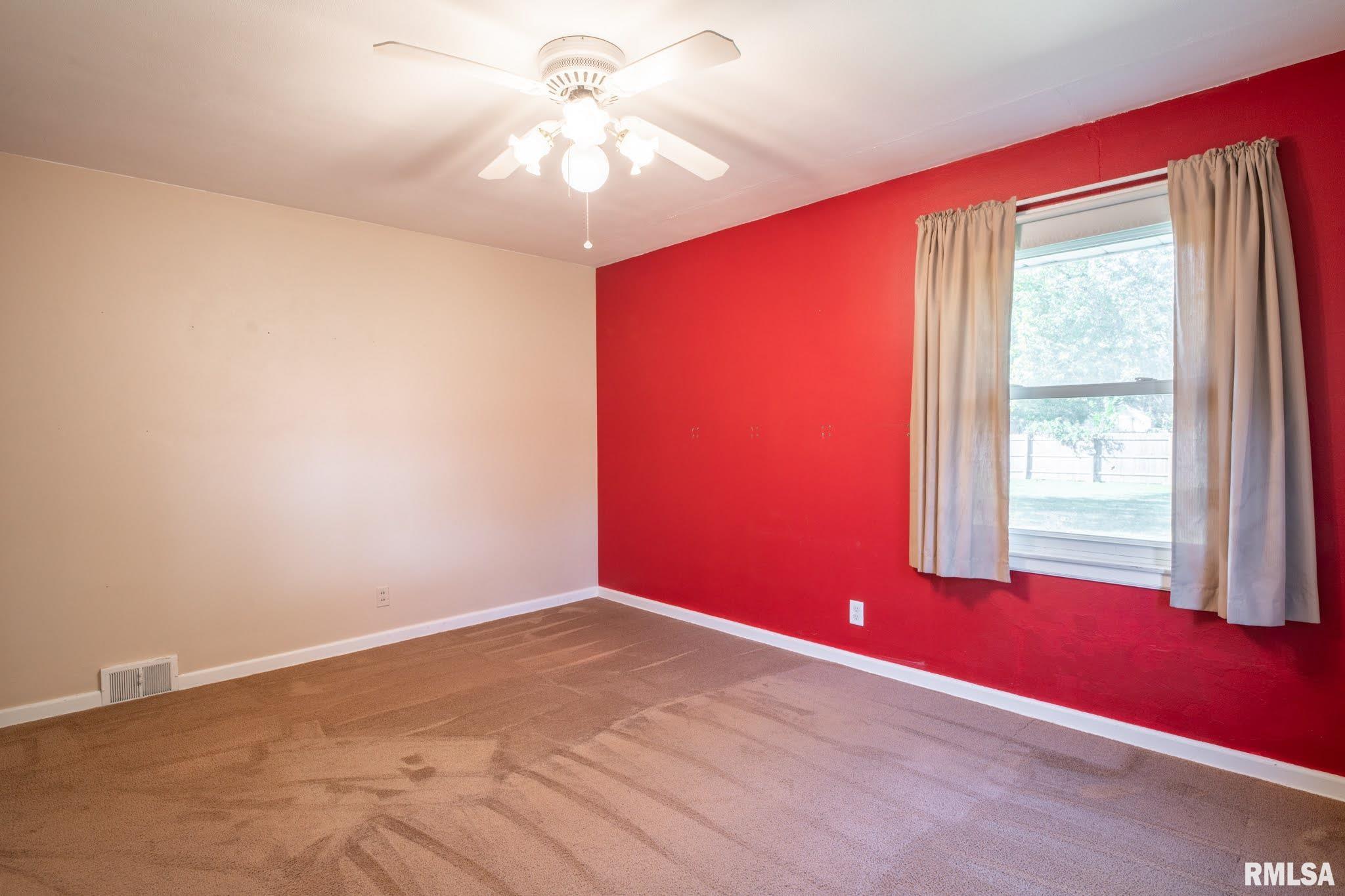 1303 West Ravinwoods Road Peoria, IL 61615 - Photo 30 of 50 Gallery Image 30