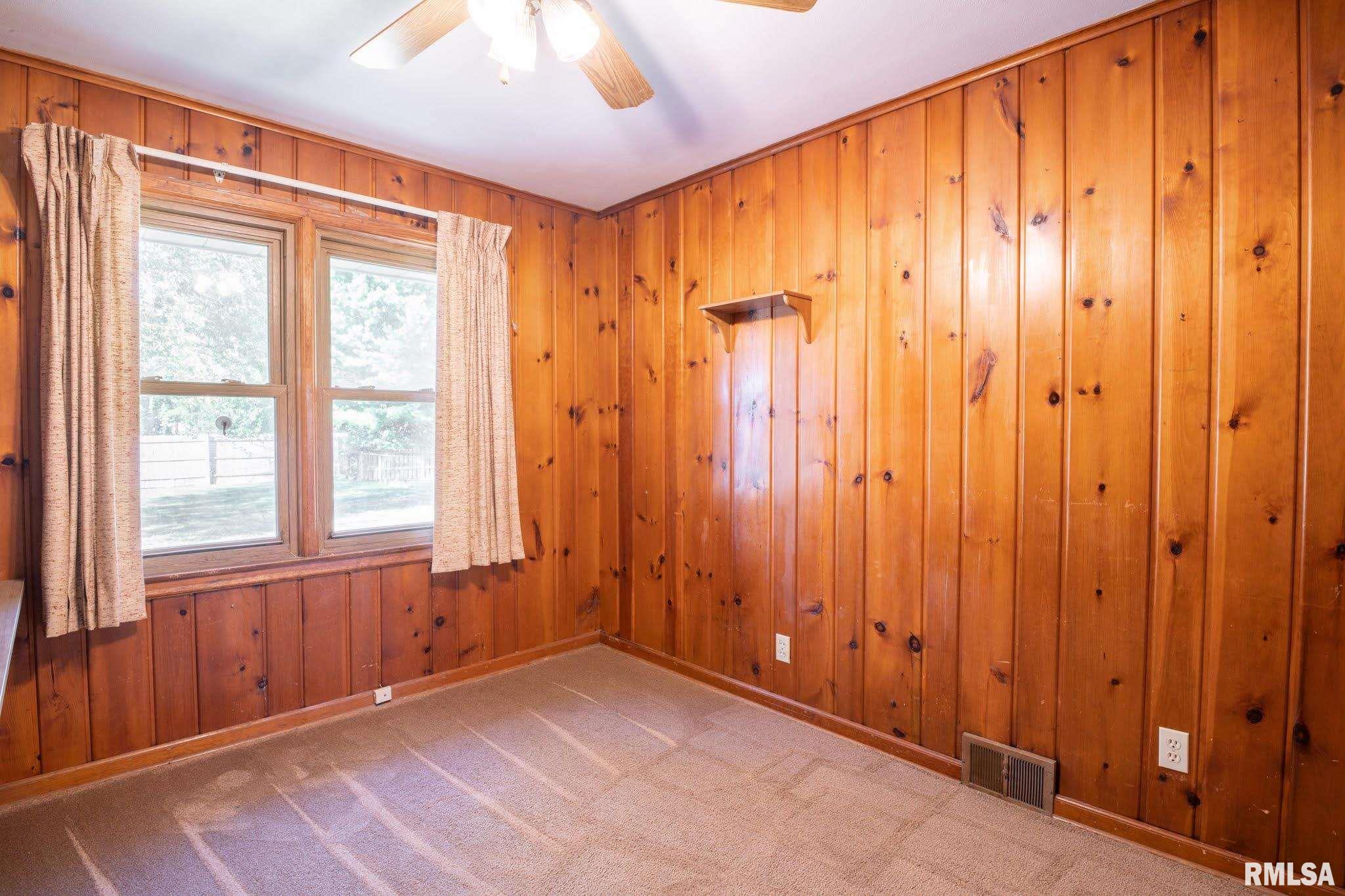 1303 West Ravinwoods Road Peoria, IL 61615 - Photo 33 of 50 Gallery Image 33