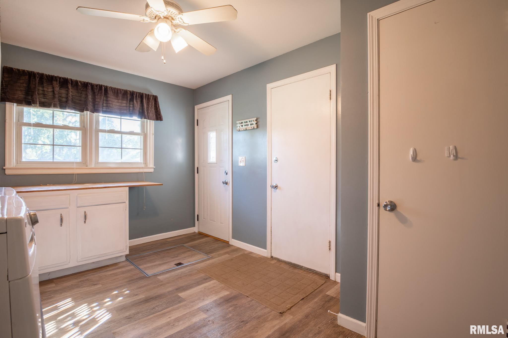 1303 West Ravinwoods Road Peoria, IL 61615 - Photo 37 of 50 Gallery Image 37