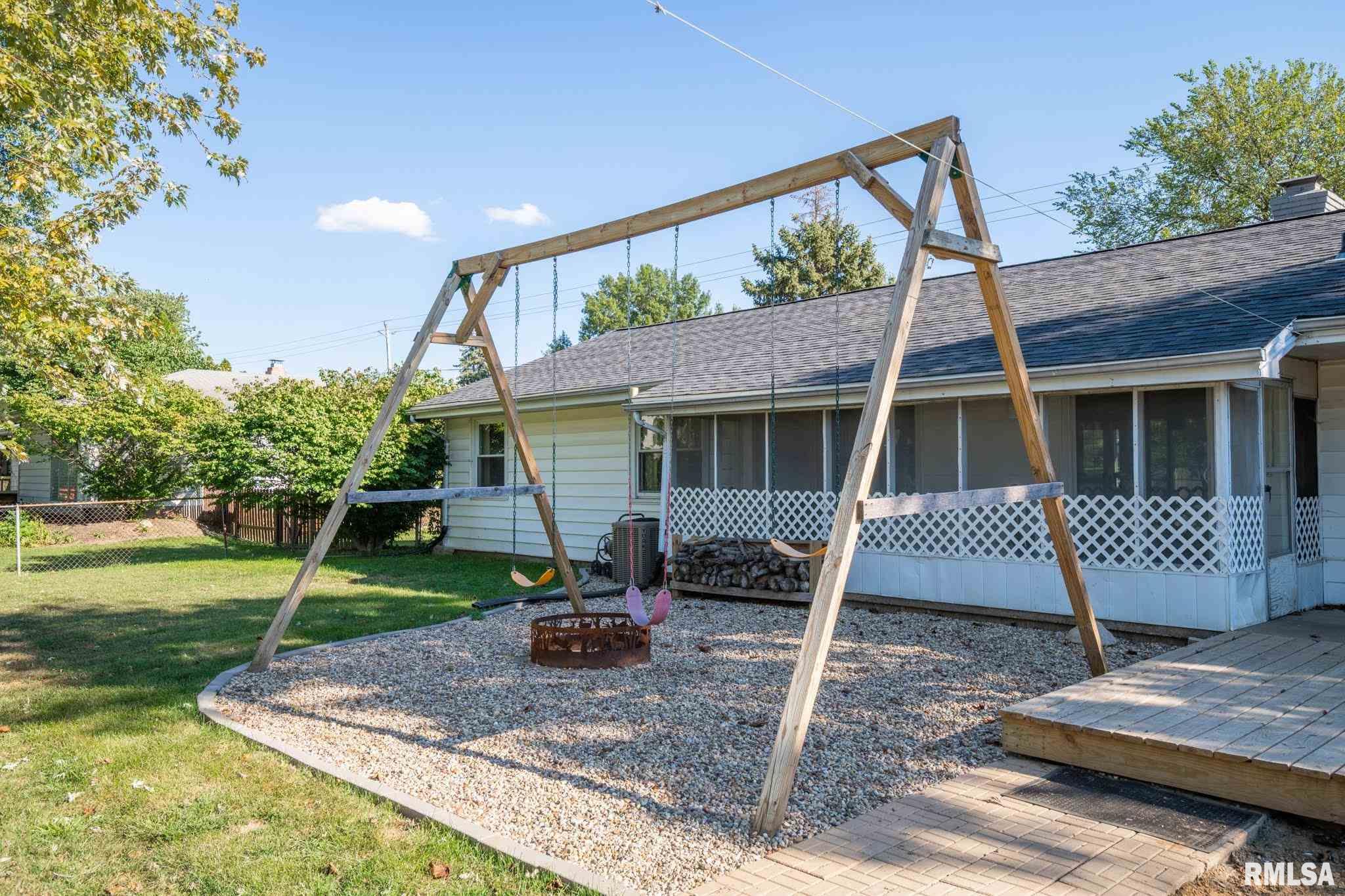 1303 West Ravinwoods Road Peoria, IL 61615 - Photo 48 of 50 Gallery Image 48