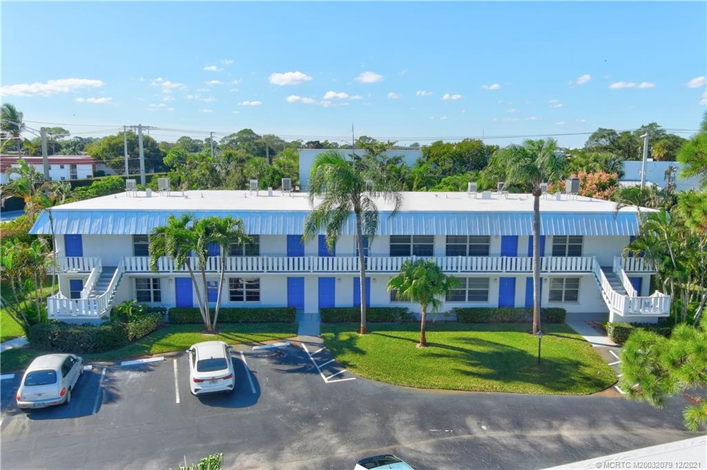 2929 Southeast Ocean Boulevard, Unit M10 Stuart, FL 34996 - Photo 3 of 13