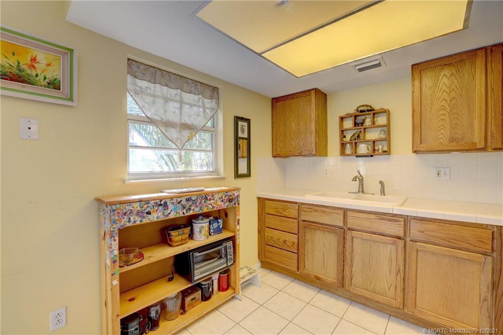 2929 Southeast Ocean Boulevard, Unit M10 Stuart, FL 34996 - Photo 6 of 13