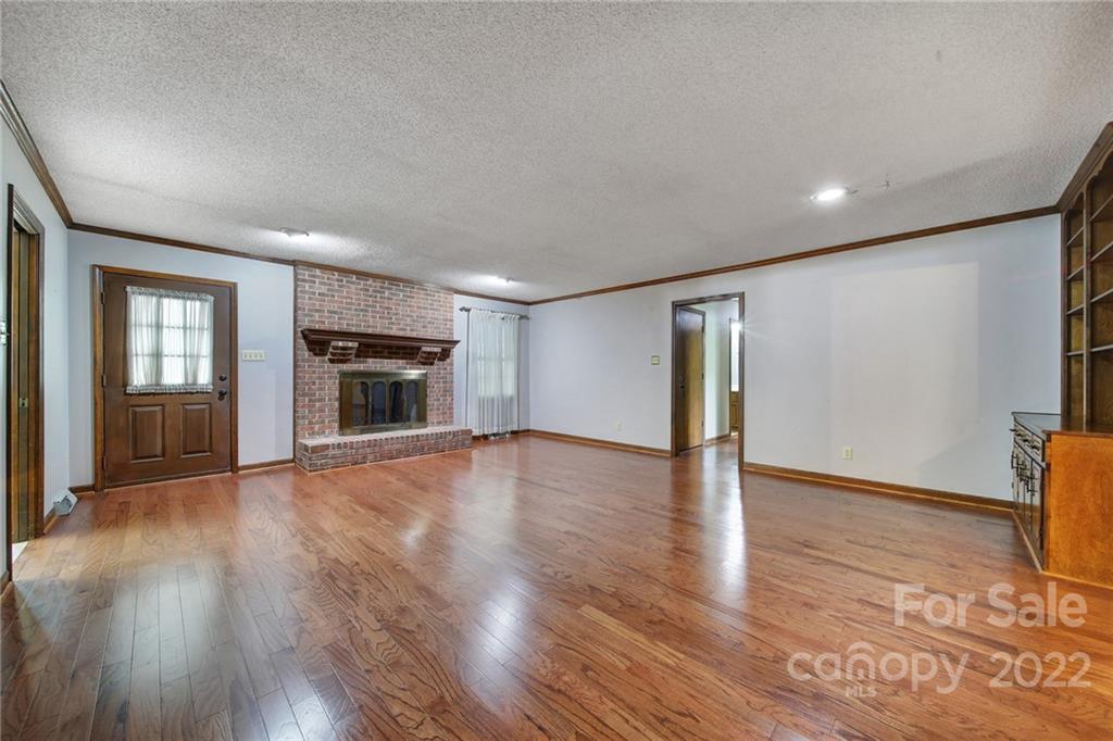 3355 Shandon Road Rock Hill, SC 29730 - Photo 3 of 45 Gallery Image 3
