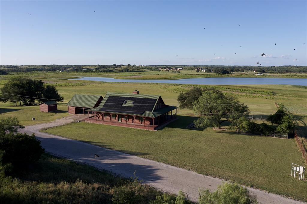 349 Lake Point Road Comanche, TX 76442 - Photo 17 of 19 Gallery Image 17