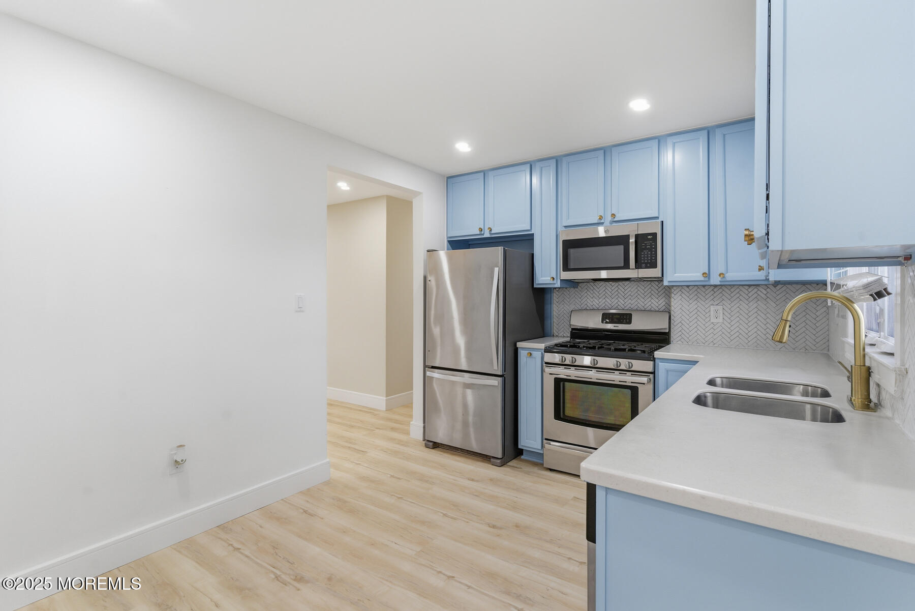 12 Gerard Road Hamilton, NJ 08620 - Photo 12 of 40 19