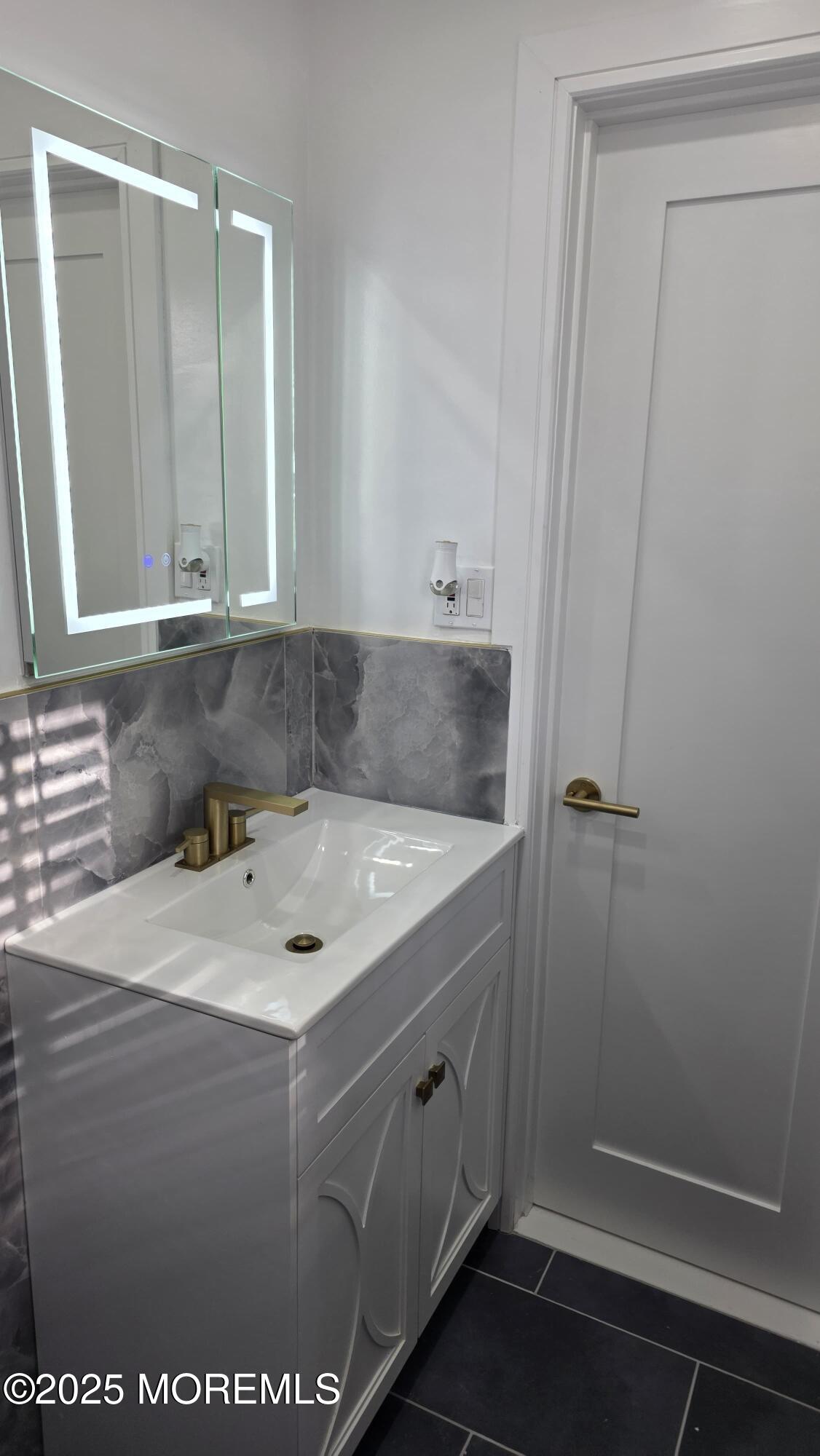 12 Gerard Road Hamilton, NJ 08620 - Photo 16 of 40 Half Bath 1