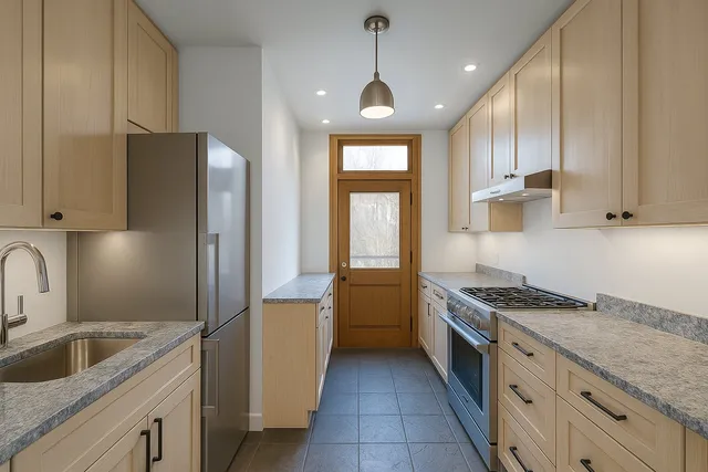 $2,400,000 | 147 Diamond Street | Greenpoint