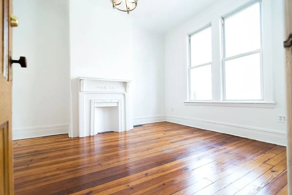 147 Diamond Street Brooklyn, NY 11222 - Photo 2 of 25