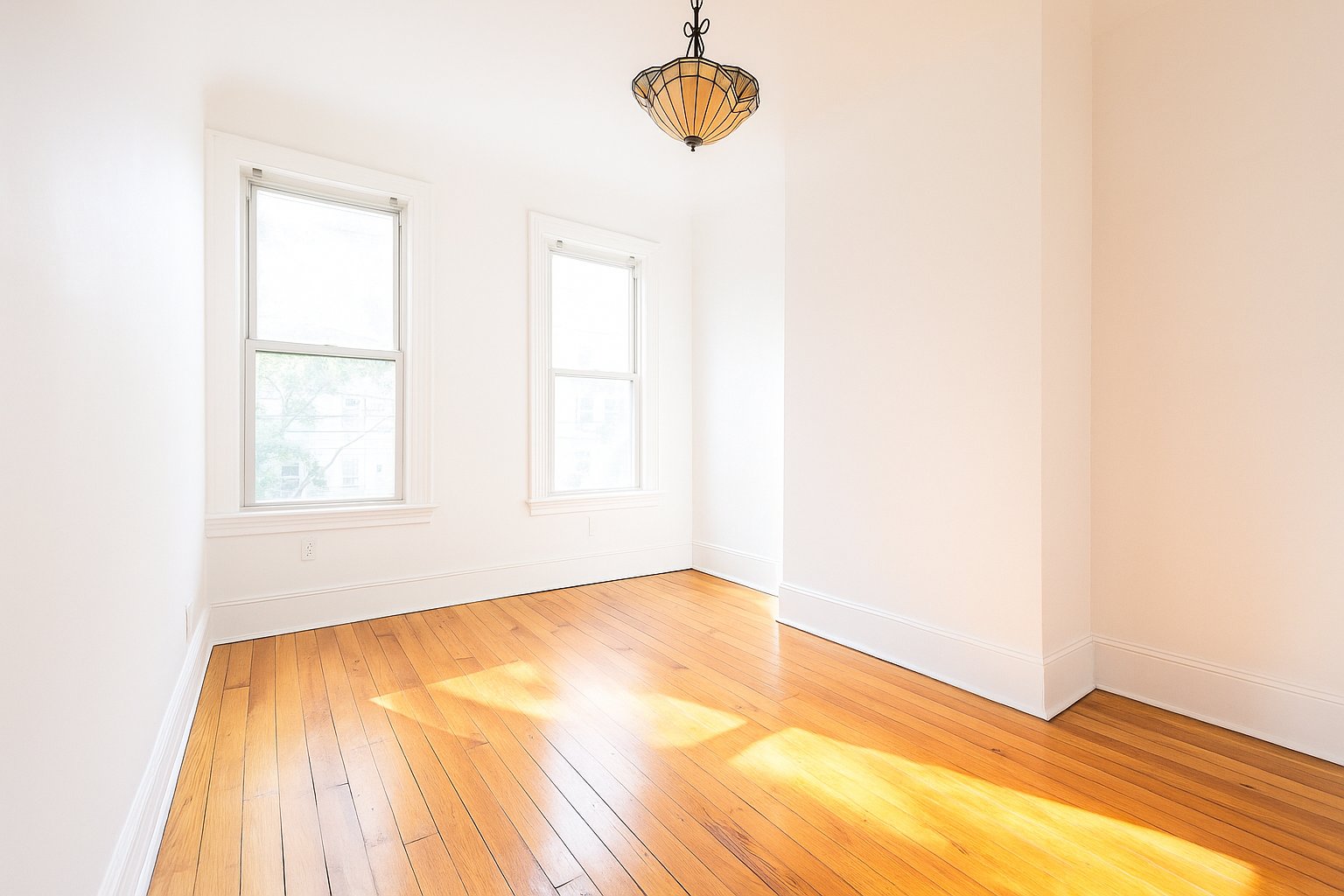 147 Diamond Street Brooklyn, NY 11222 - Photo 4 of 25