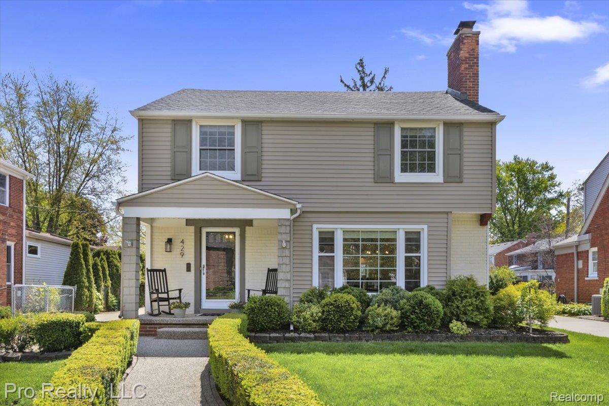 429 Roland Road Grosse Pointe, MI 48236 - Photo 1 of 34